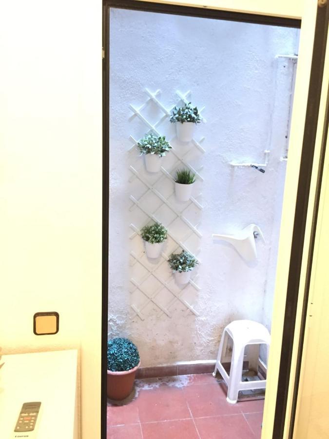 New! Apartment In Sarria Near Metro Barselona Dış mekan fotoğraf