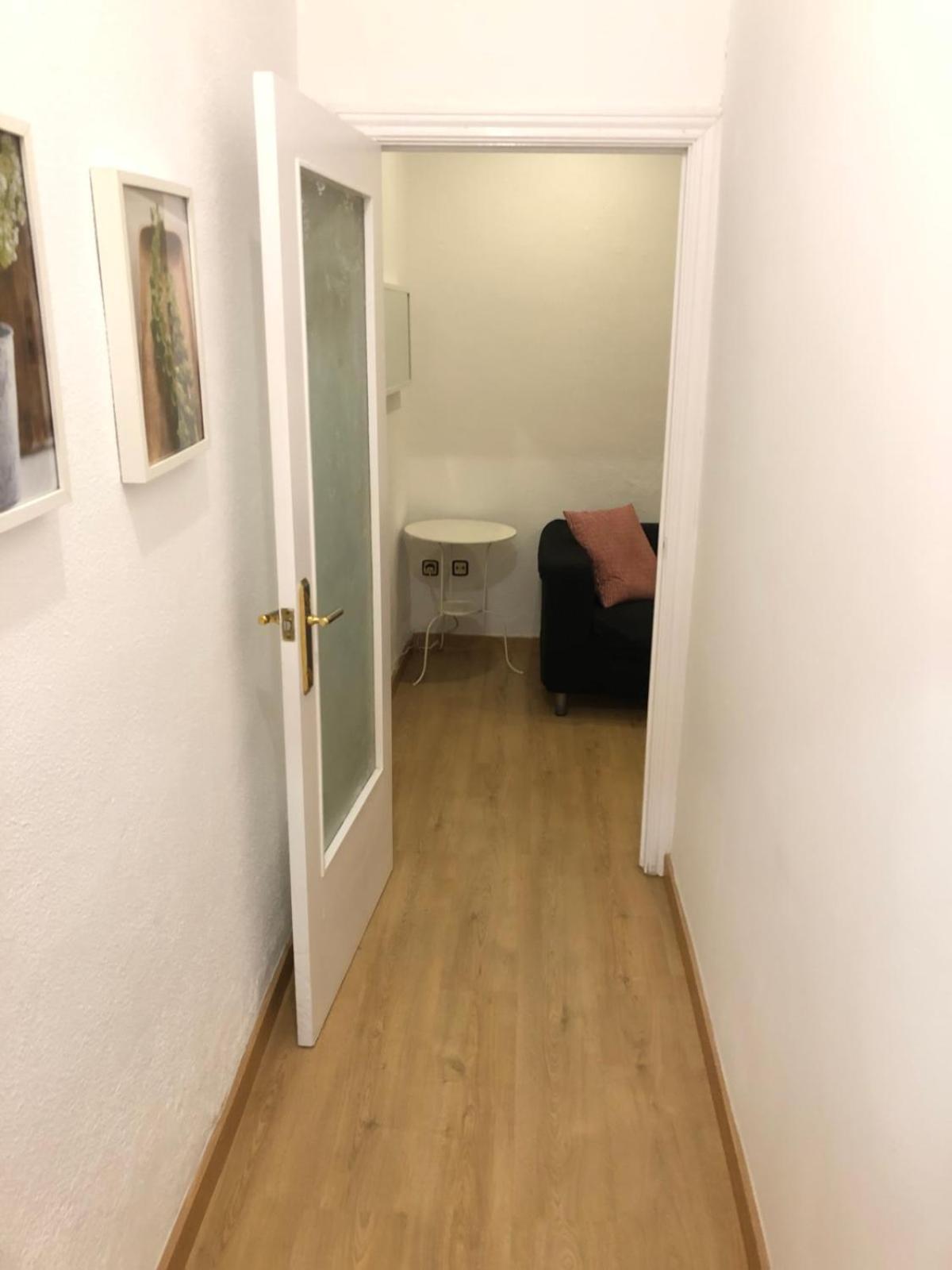 New! Apartment In Sarria Near Metro Barselona Dış mekan fotoğraf